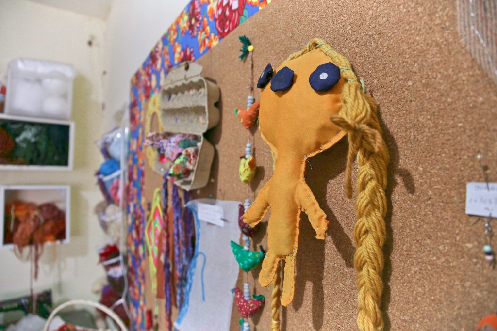 boneca de pano feita por paciente da Casa das Palmeiras - Foto: Marco Serra